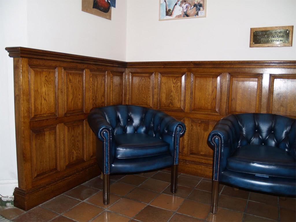 Fitted Bespoke Offices, Studies & Libraries 3 Commercial fitted joinery, school library and study