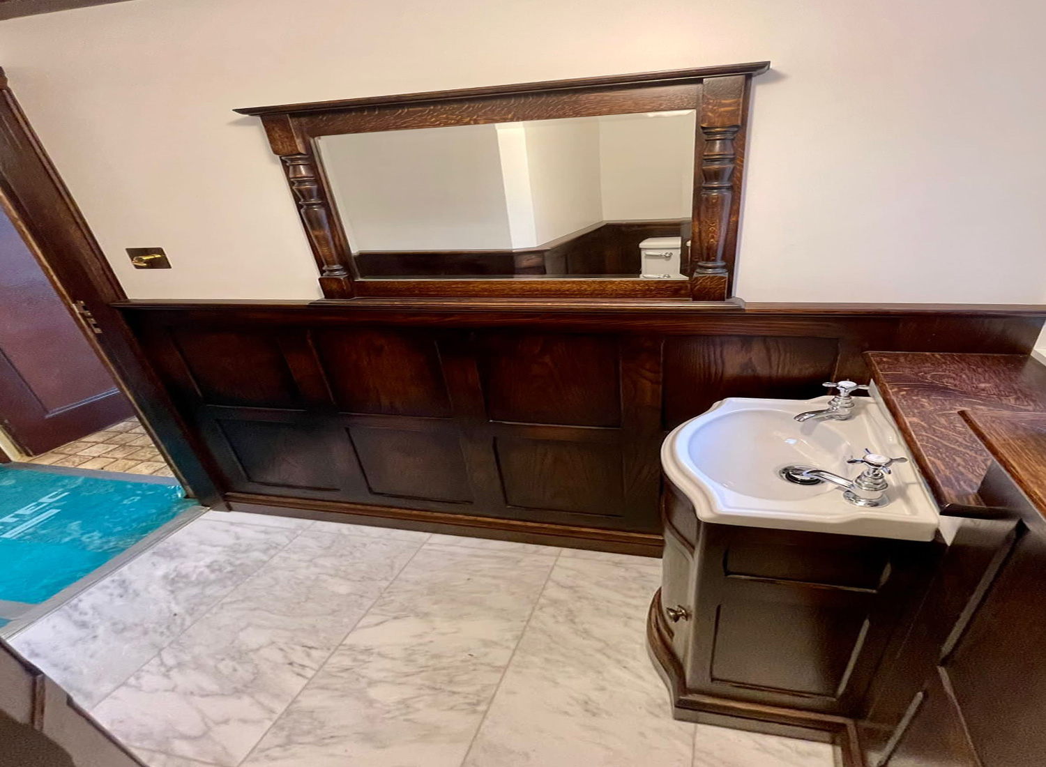 Our Services & Kitchens 9 Old Fashioned Bathrooms