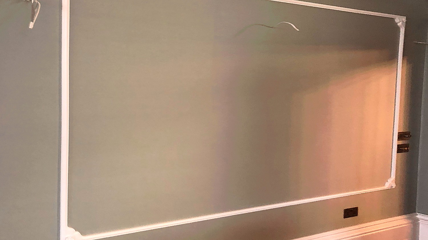 For Architects & Interior Designers 3 Bespoke joinery by Reeve & Co: carved rose panelling painted