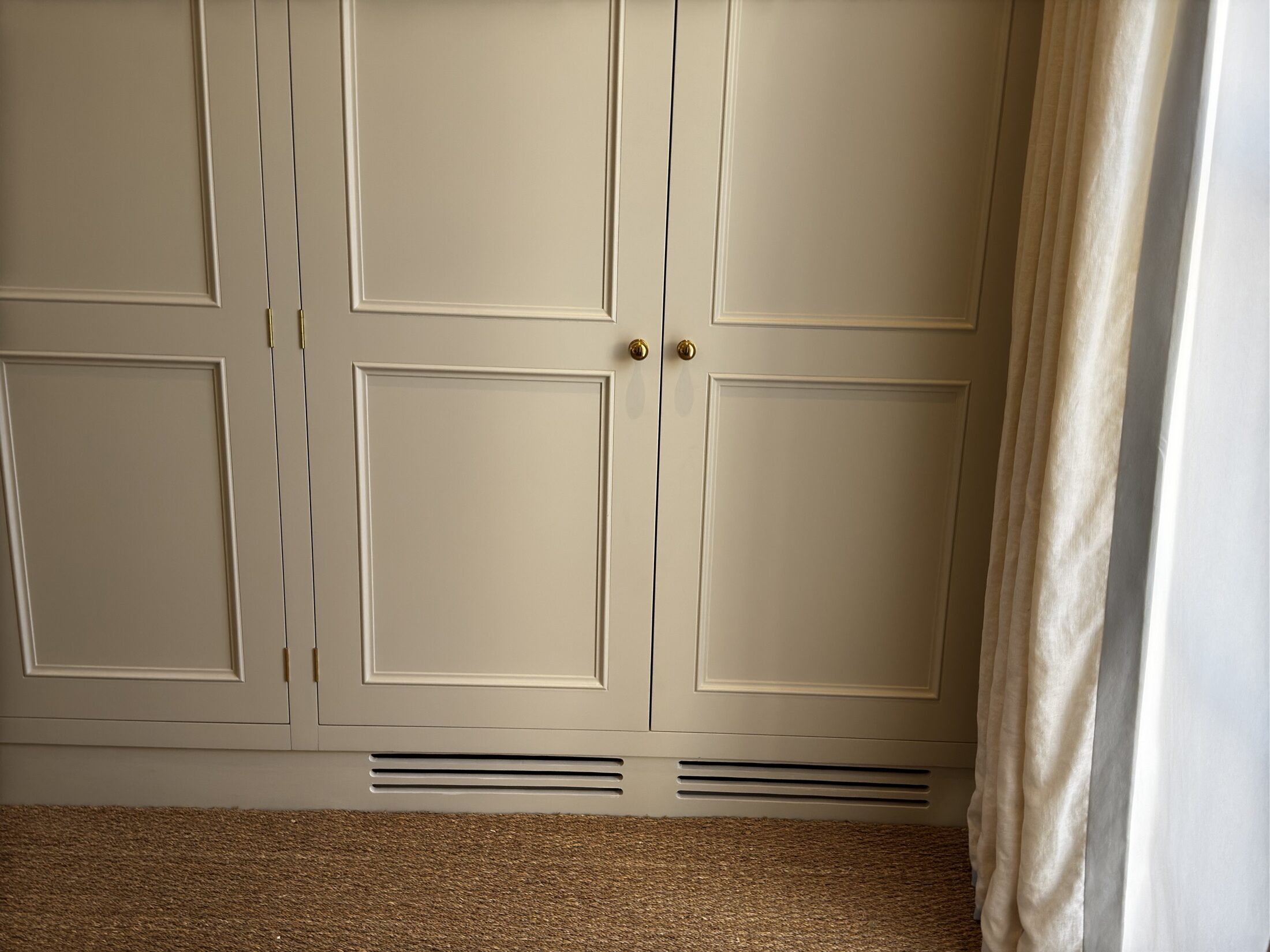Holland Street - Residential Joinery, London 3 Holland Street - Residential Joinery, London photograph 2 by Reeve & Co Interiors