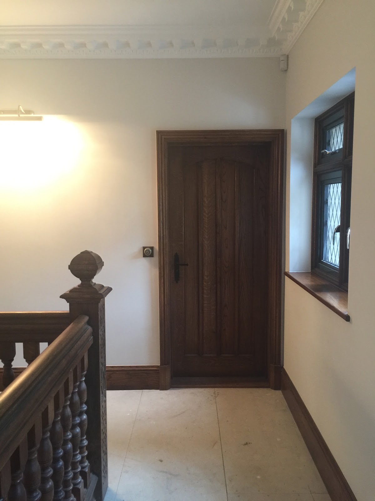 Kent new-build bespoke joinery and library