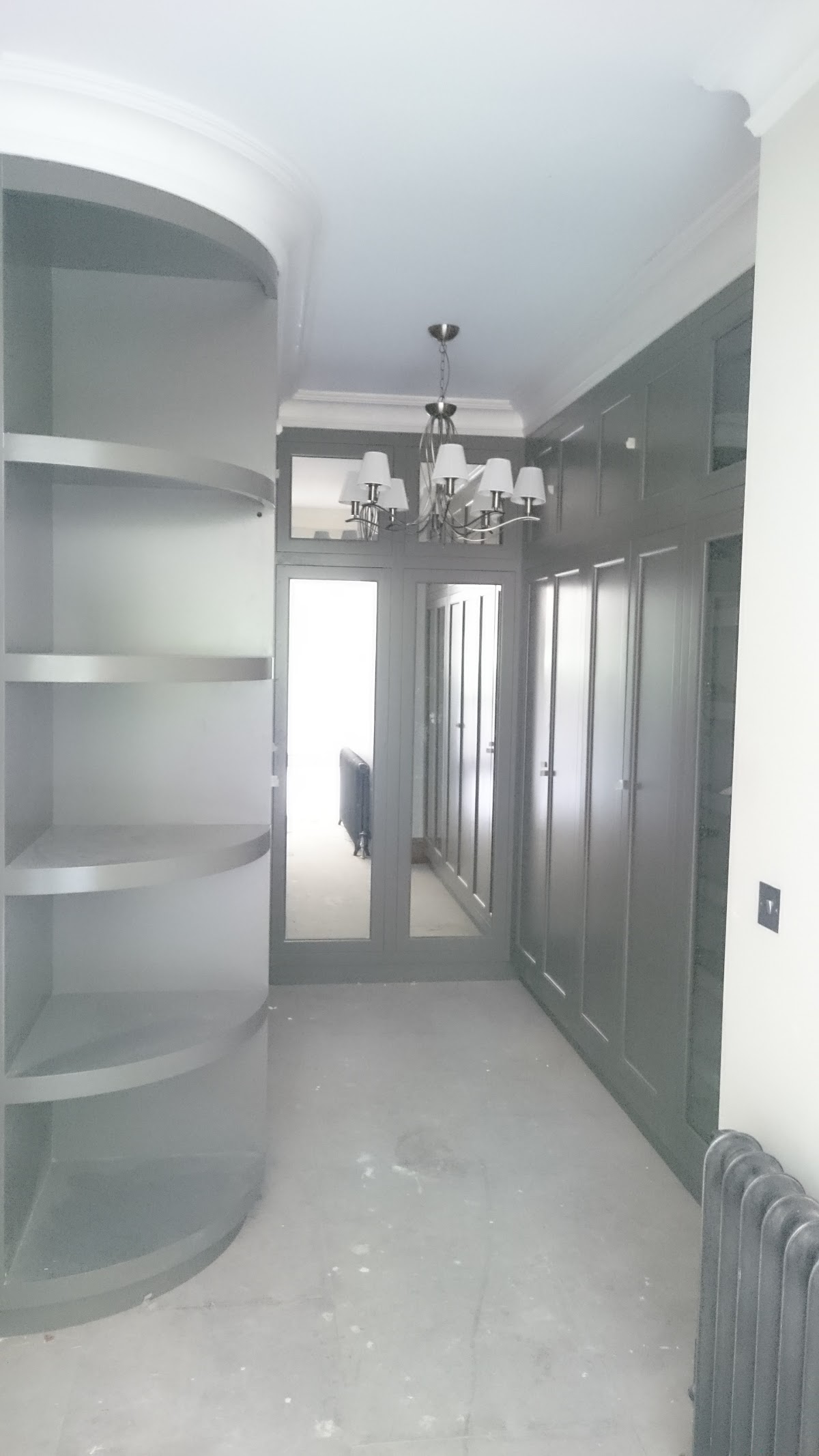 Kent new-build bespoke joinery and library