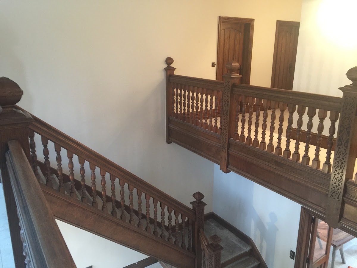 Kent new-build bespoke joinery and library