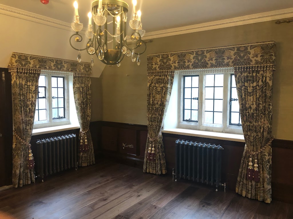 Bespoke joinery by Reeve & Co — Oxford Oxfordshire country house, fitted wardrobes